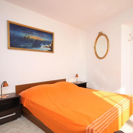 Apartments By The Sea Marusici, Omis - 8632 Mimice Quarto foto